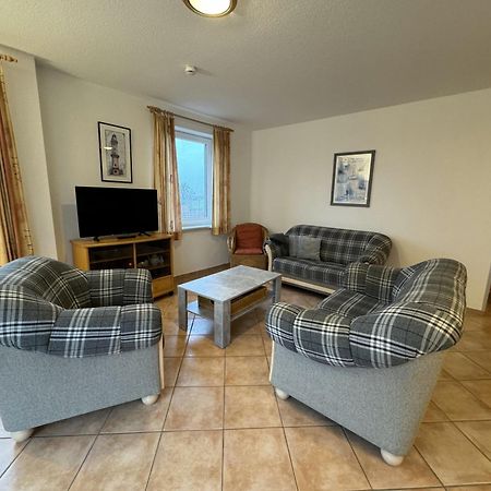 Ferienwohnung Roter Sand Esens Esterno foto