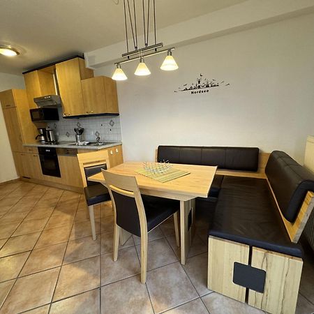 Ferienwohnung Roter Sand Esens Esterno foto